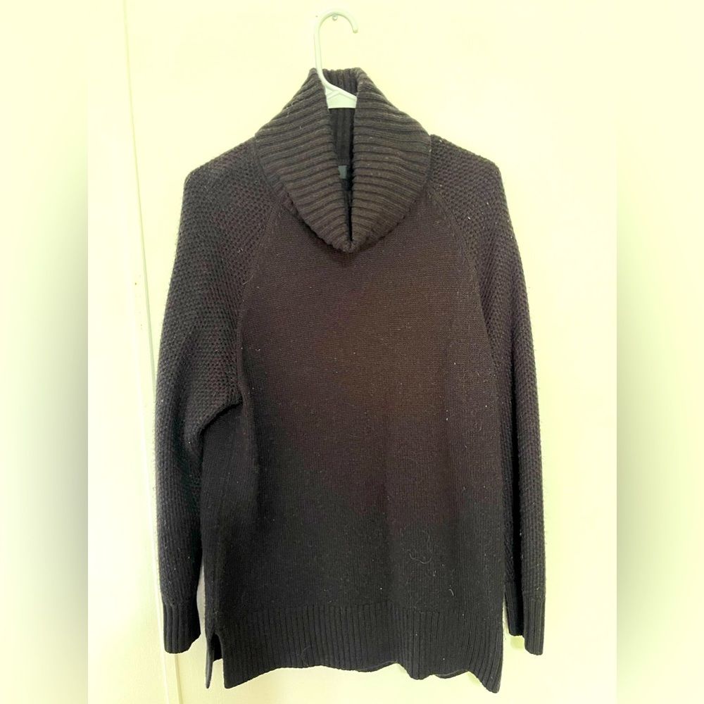 DKNY Sweater